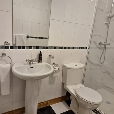 Stylish Ground Floor One Bedroom Townhouse Daire *